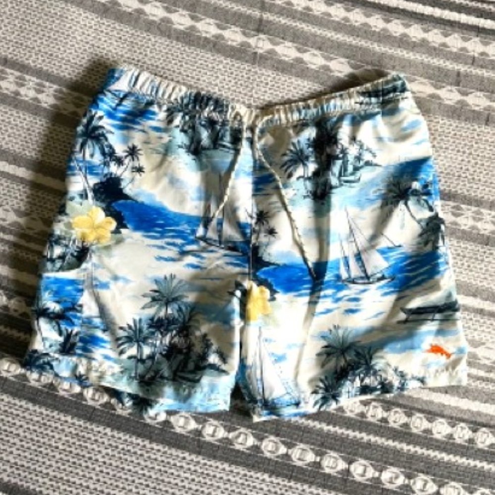 Mens Tommy Bahamas RELAX swim trunks - size L
